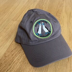 NEW Women’s Galapagos Blue-footed Booby ball cap